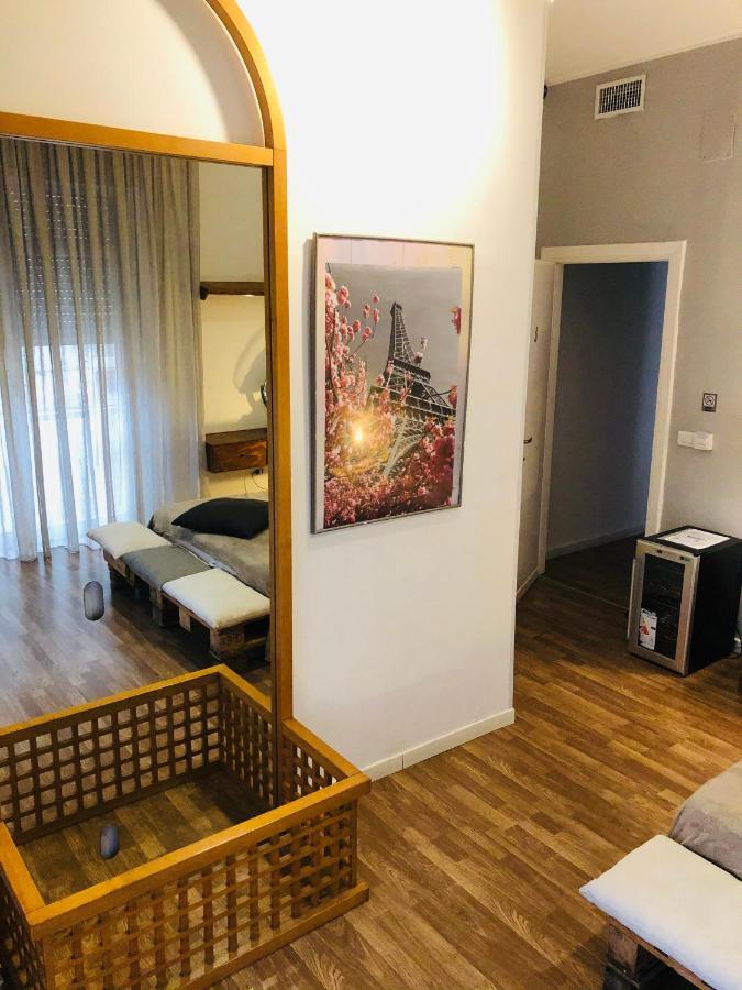 B&B Degli Artisti Suite 莱切 外观 照片