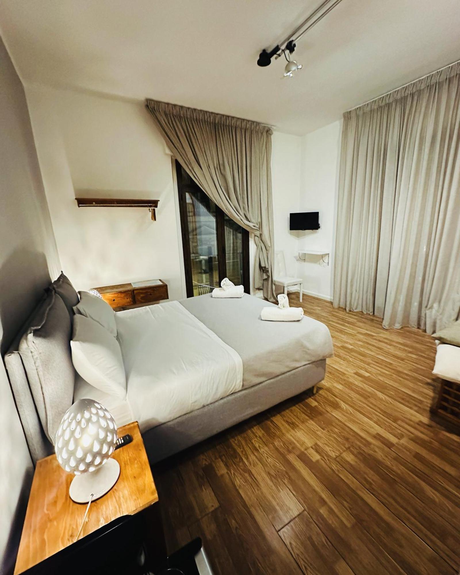 B&B Degli Artisti Suite 莱切 外观 照片