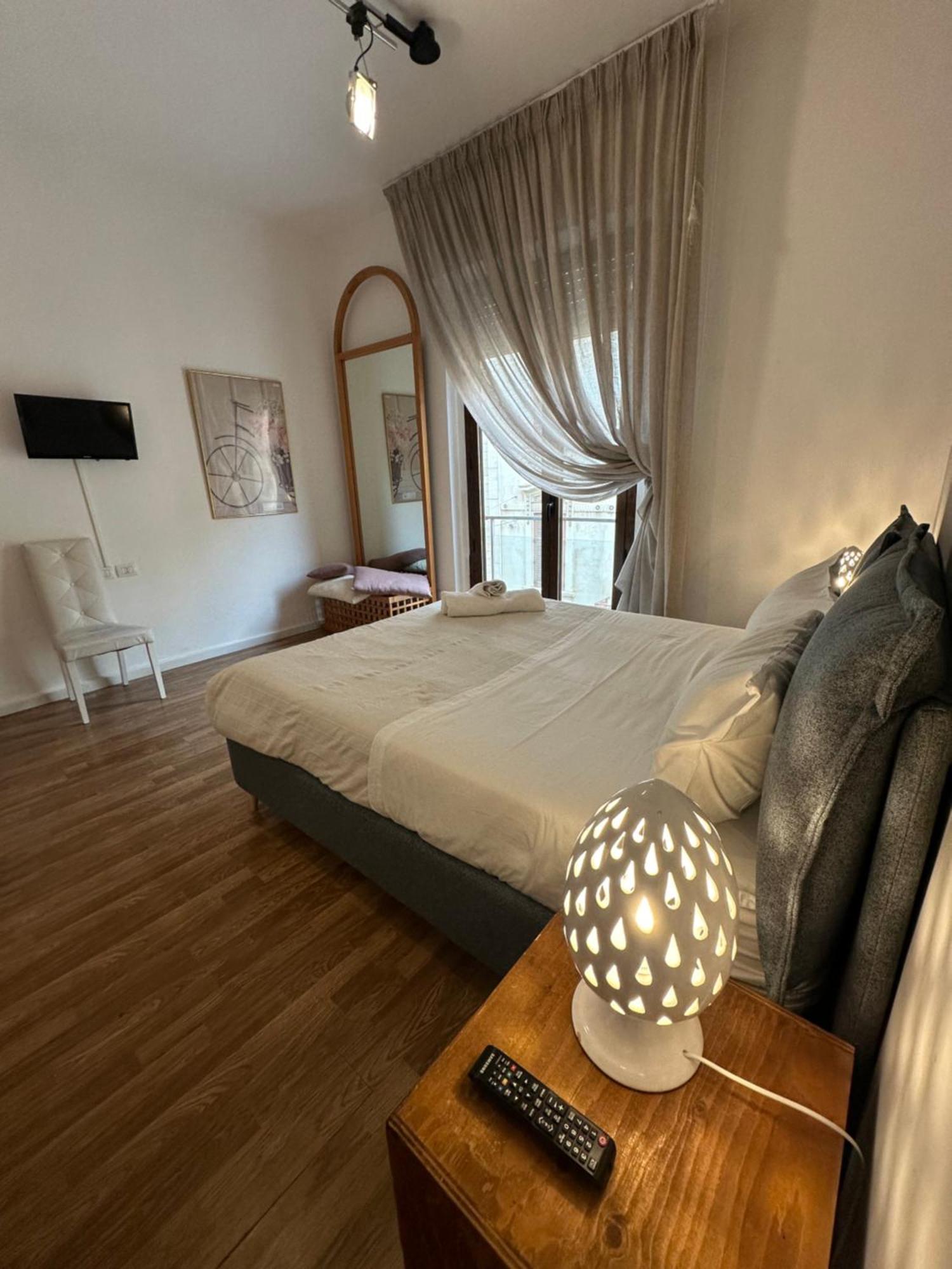 B&B Degli Artisti Suite 莱切 外观 照片